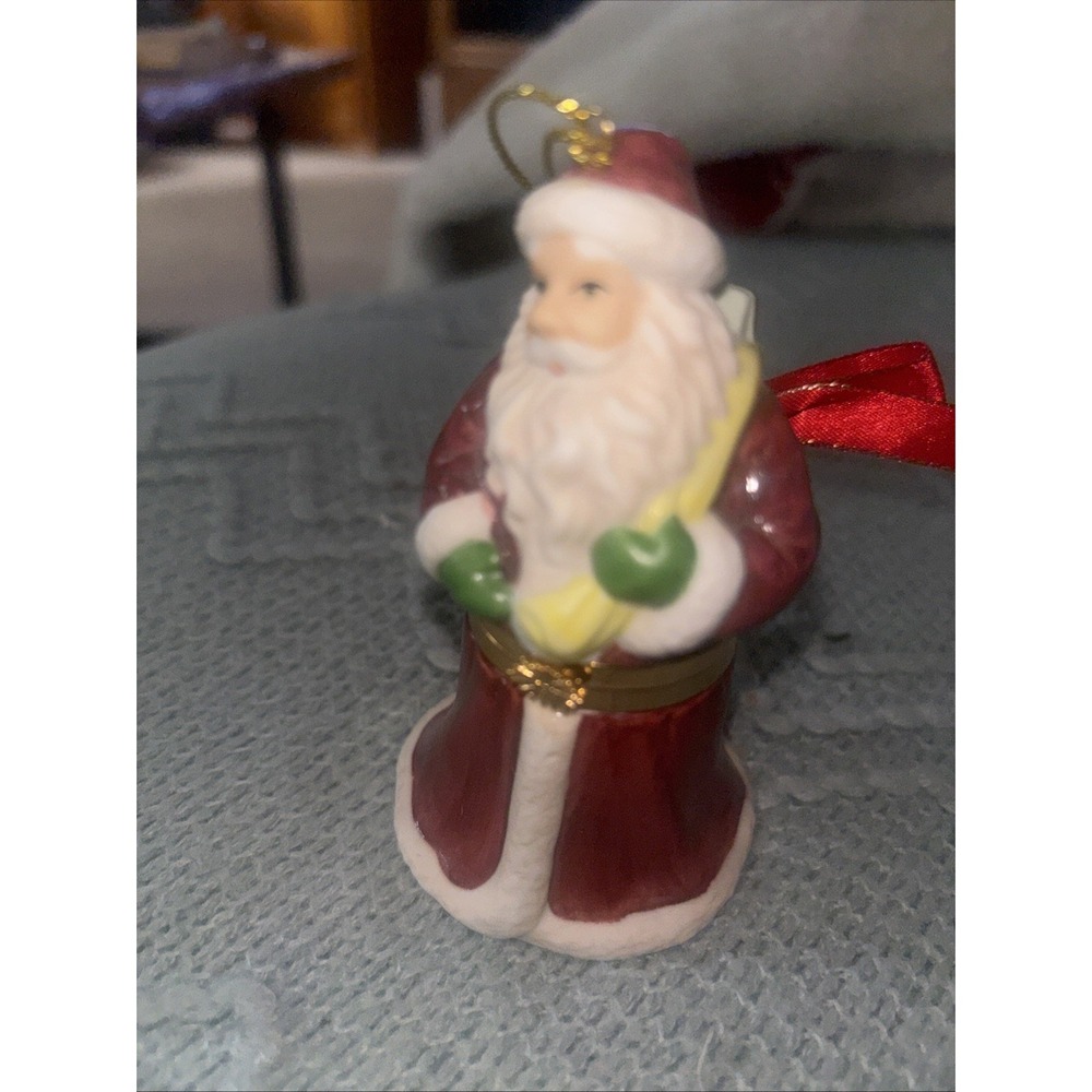 Spode Christmas Tree Santa Hinged Trinket Box Ornament Video Vintage
